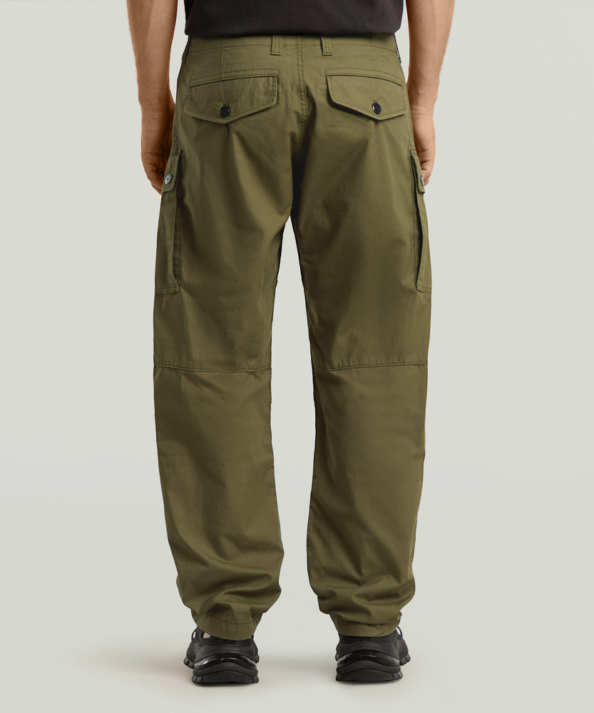 ストーンアイランド カーゴパンツ オリーブ色 リラックスフィット