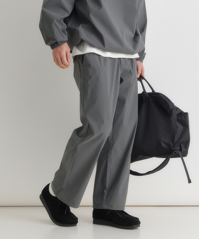 【日常を遊ぶ、大人の機能美】アクティブテーパードパンツ