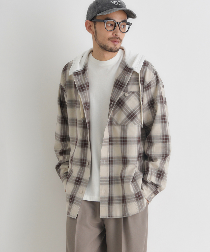 フード付きチェックシャツ