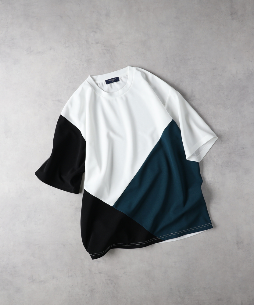 T出品 Heritage ワンポイント刺繍Tシャツ / PlayStation™ ブラック