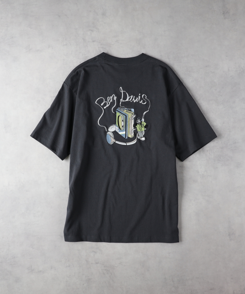 最新人気 超人気 レディガガ白グラフィックTシャツサイズ表記L2010年 ミュージシャン