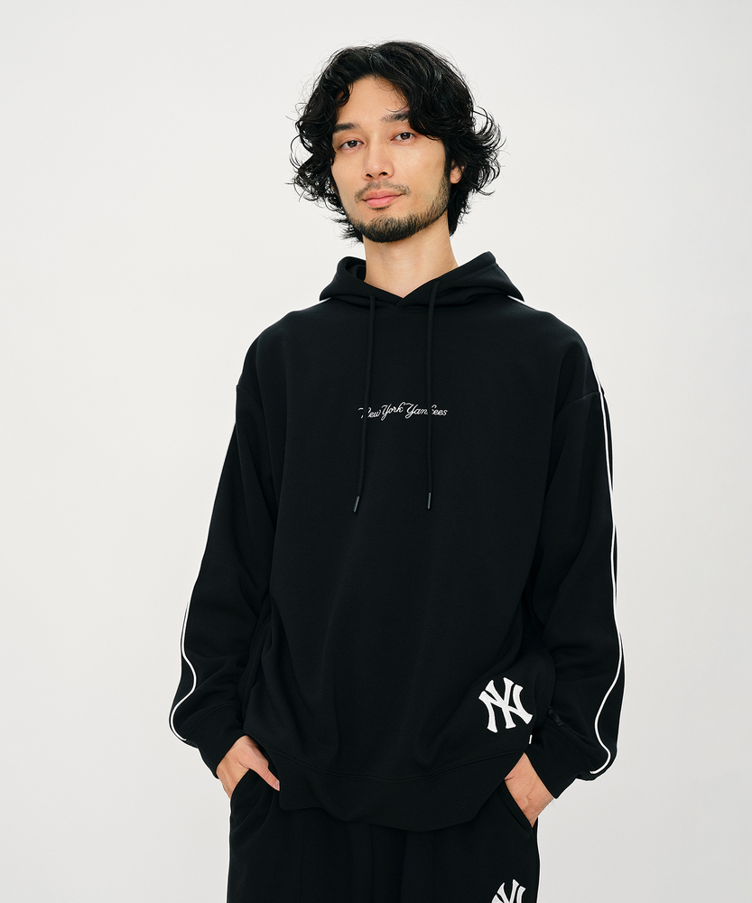 <カートにて10％off：WEB限定/12/8まで>刺繍ロゴスウェットパーカー(セットアップ対応)