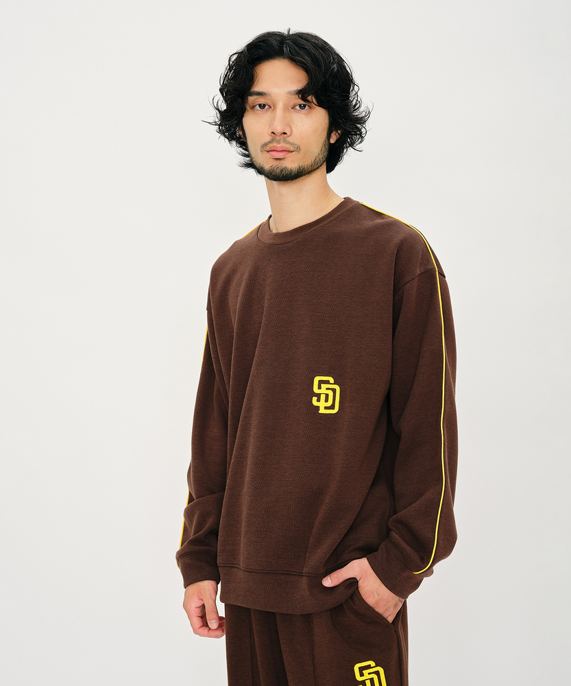 <カートにて10％off：WEB限定/12/8まで>刺繍ロゴスウェットプルオーバー(セットアップ対応/親子でお揃い)