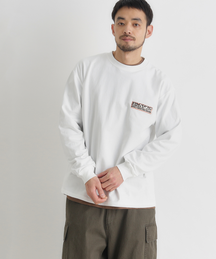 バックアートグラフィックロングスリーブTシャツ