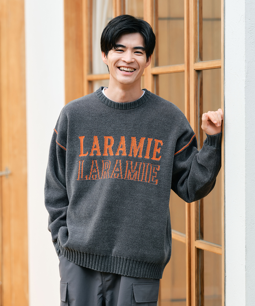 モールニットロゴクルーネックセーター