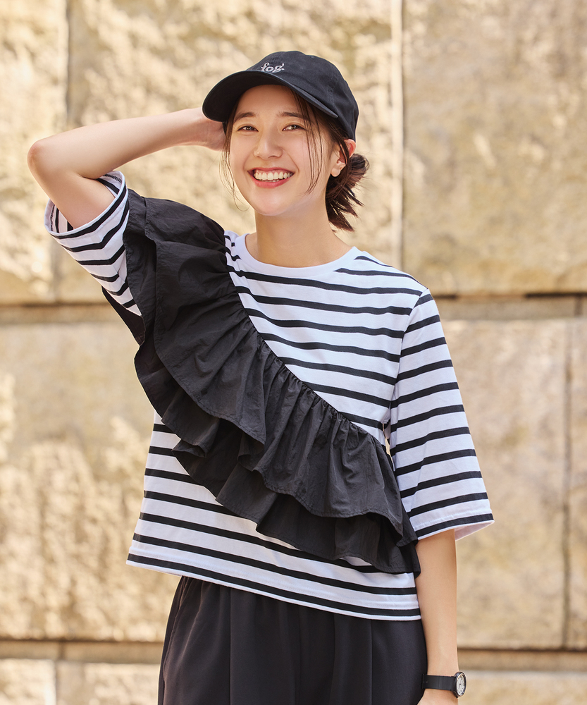 【華奢見え・接触冷感】アシメフリルTシャツ