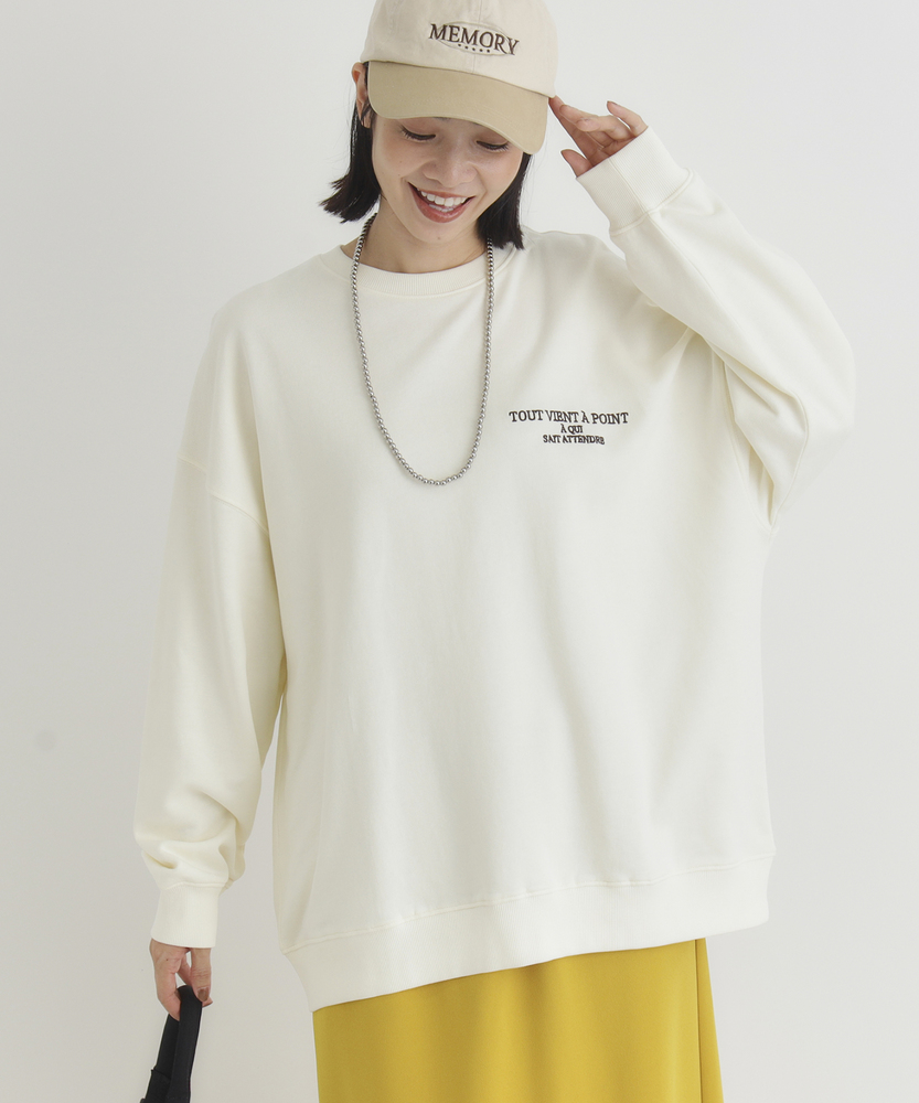 <カートにて10％off：WEB限定/12/8まで>【人気アイテム】 ロゴスウェットプルオーバー（ゆったりシルエット/体型カバー/ヒップまで隠れる着丈）