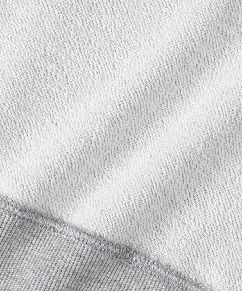 人気アイテム」アシッド加工ロゴスウェットプルオーバー(ヒップまで