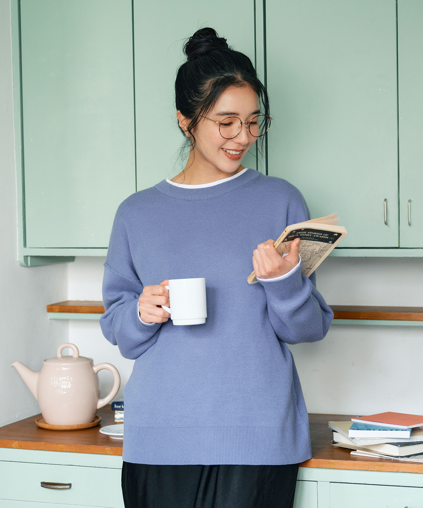 <カートにて10％off：WEB限定/12/8まで>【スウェット感覚のニット】「やわラク」スウェットライクセーター（洗濯機で洗える/ゆったりシルエット/体型カバー/楽に着られて品良く）