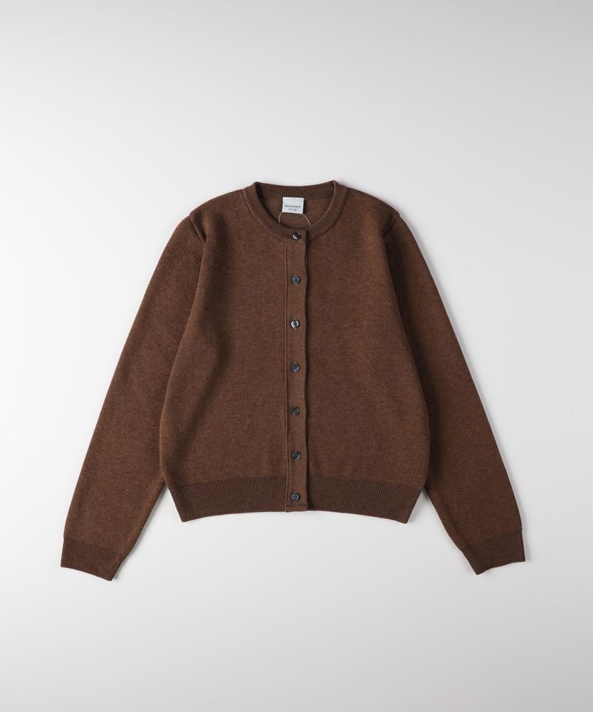 <カートにて10％off：WEB限定/12/8まで>「日本製」クルーネックカーディガン