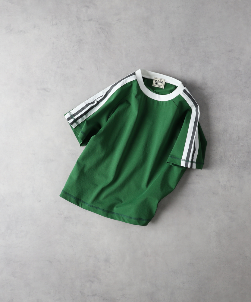 肩ラインＴシャツ
