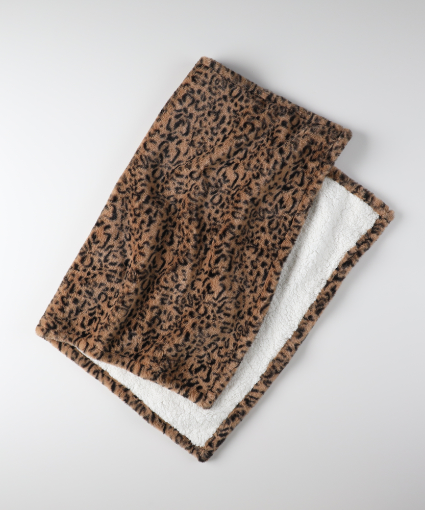 アニマル柄ブランケット