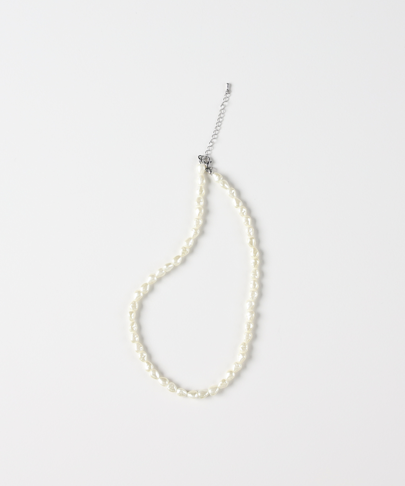 変形パールネックレス(ONE SIZE オフシロ): ファッション雑貨