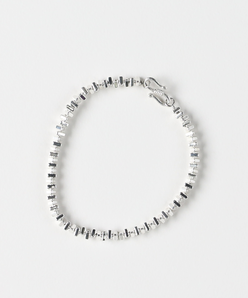 ビーズブレスレット