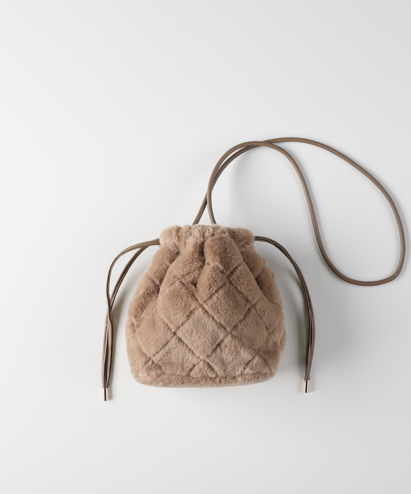 フェイクファー巾着バッグ