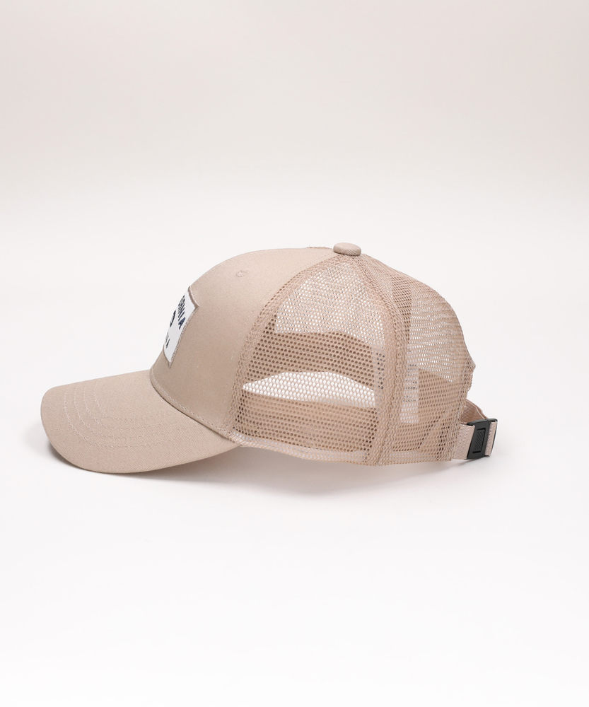 ワッペンメッシュキャップ(ONE SIZE ベージュ): ファッション雑貨